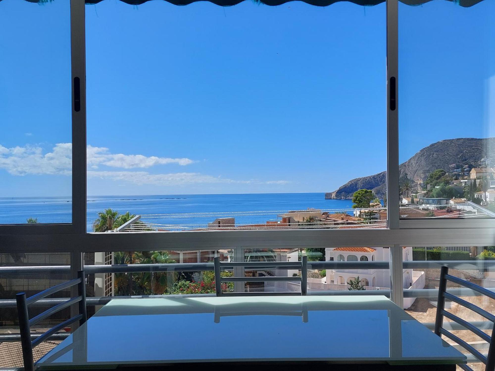 Apartament Vistas Al Mar. Junto A La Playa. Garaje Y Piscina. Calp